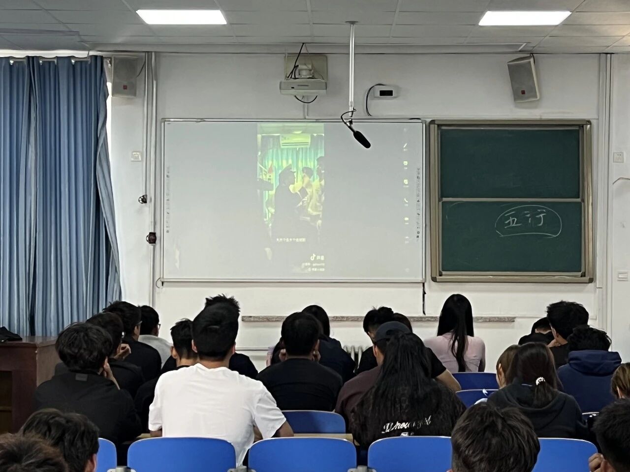 驰骋2.jpg