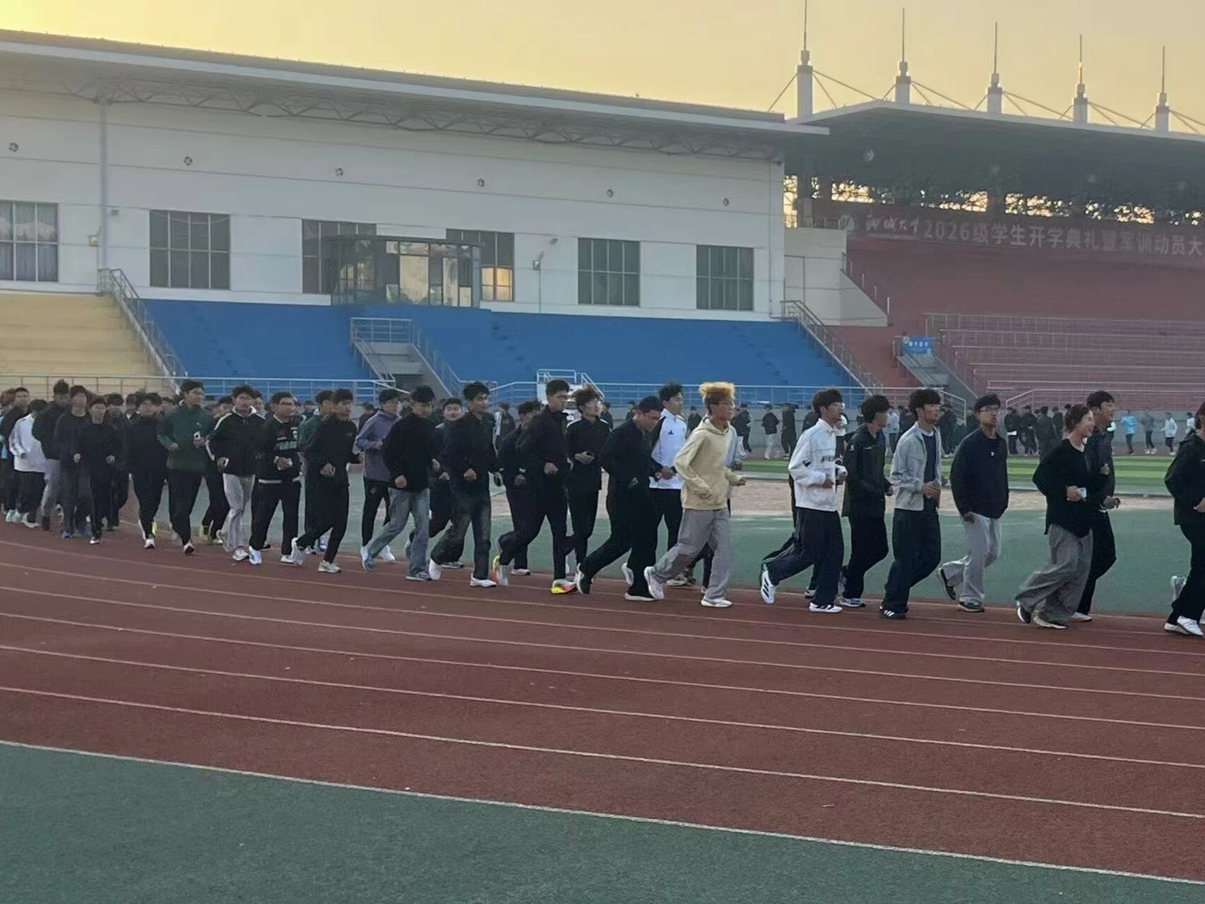 微信图片_2026-10-19_231303_241.jpg