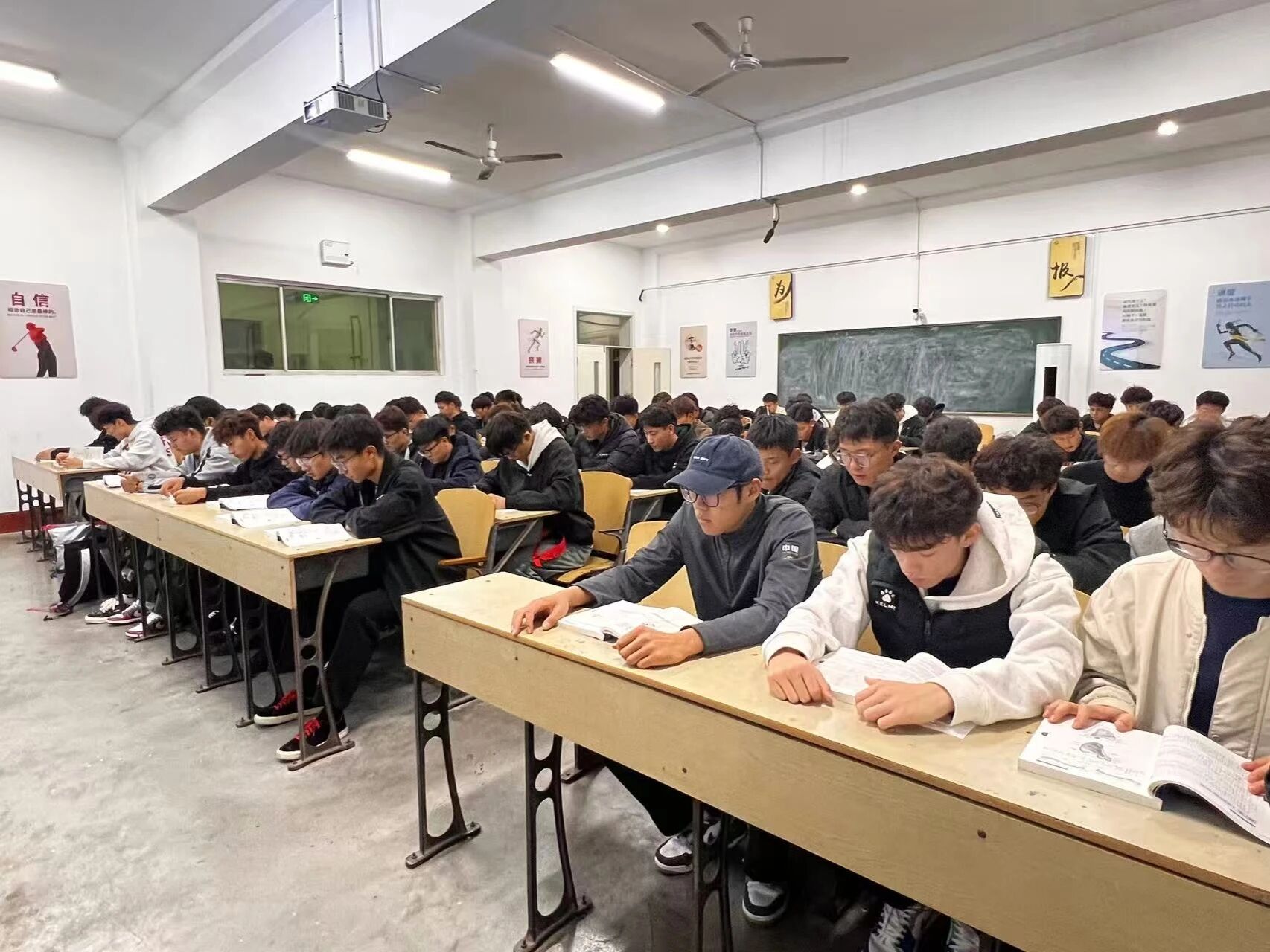 微信图片_2026-10-19_231311_098.jpg